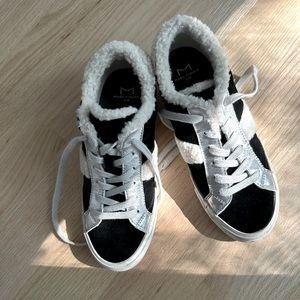 Marc Fisher LTD sneakers
